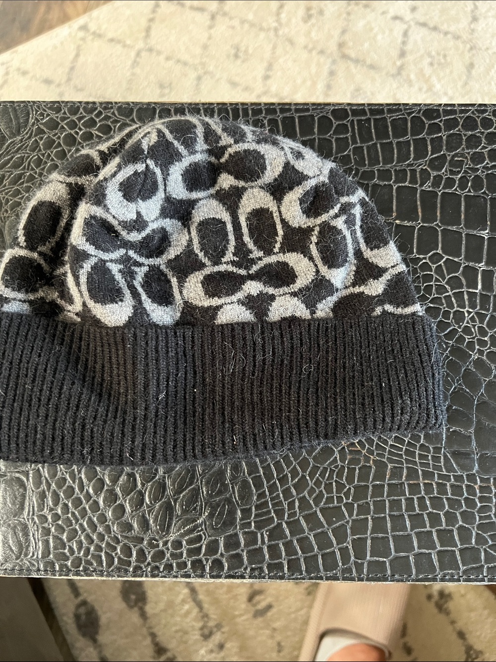 Coach Signature Skull Cap